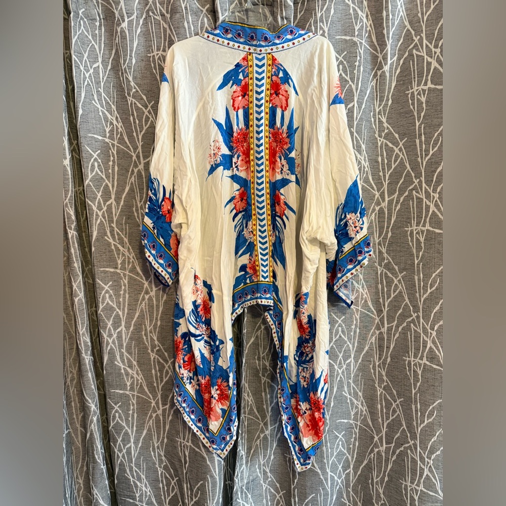 Free People type Beach Floral Kimono cover up - Picture 3 of 4